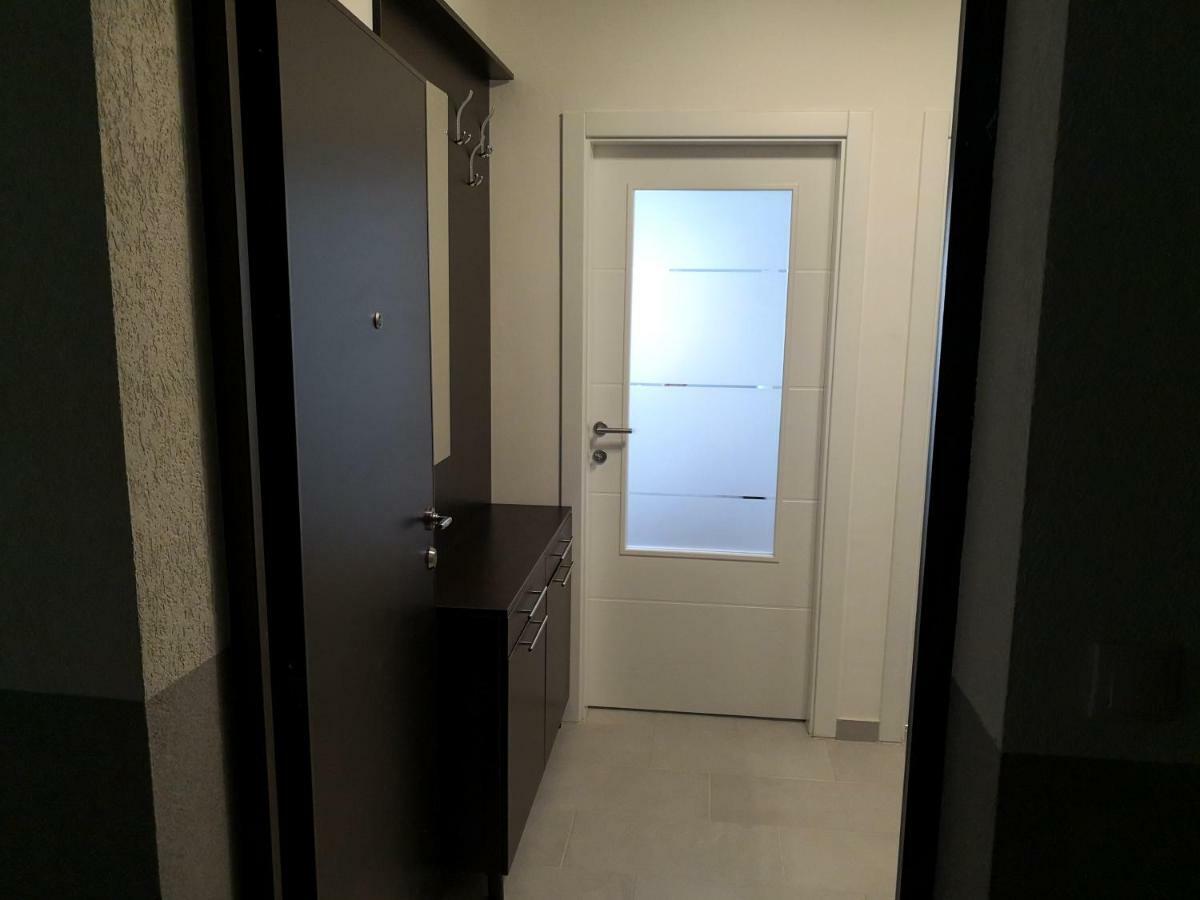 Apartman Gaga Lukavica Exterior foto
